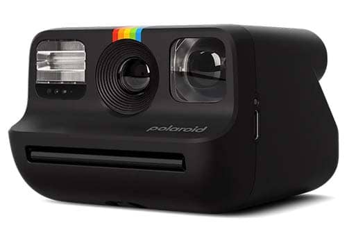 Polaroid Go Gen 2 en color negro vista de perfil