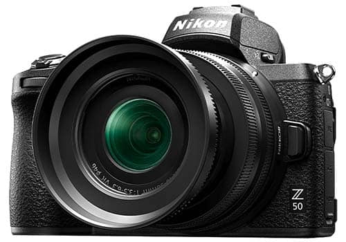 Nikon Z50 Cámara Digital sin espejo con Objetivo 16-50 mm vista de perfil