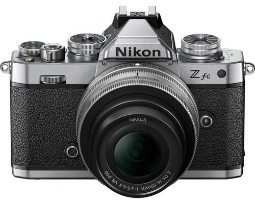 Nikon Z fc Cámara sin espejo con objetivo 16-50mm vista frontal