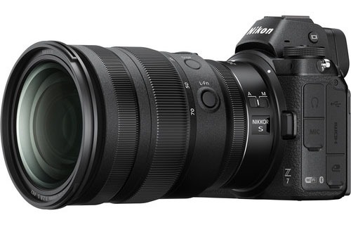 Nikon Objetivo NIKKOR Z 24-70 mm f/2.8 S montado en cámara digital