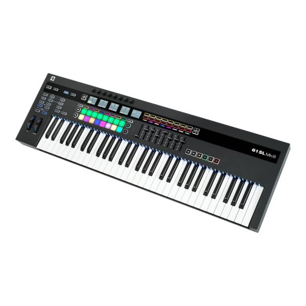 Novation 61SL MKIII Controlador de teclado MIDI con secuenciador (61 keys)