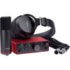 Interfaz de audio Scarlett Solo, microfono CM25 MKIII, audífonos SH-450 y cable XLR vista de perfil