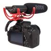 Micrófono shotgun Videomic Rycote montado en una cámara DSLR