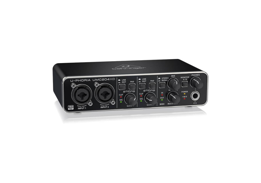 Interface UMC204HD vista perfil izquierdo
