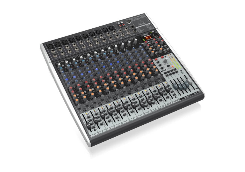 Behringer XENYX X2442USB vista de perfil