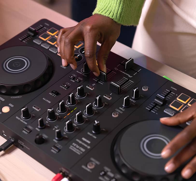 Mezclando con el Controlador DDJ-FLX4